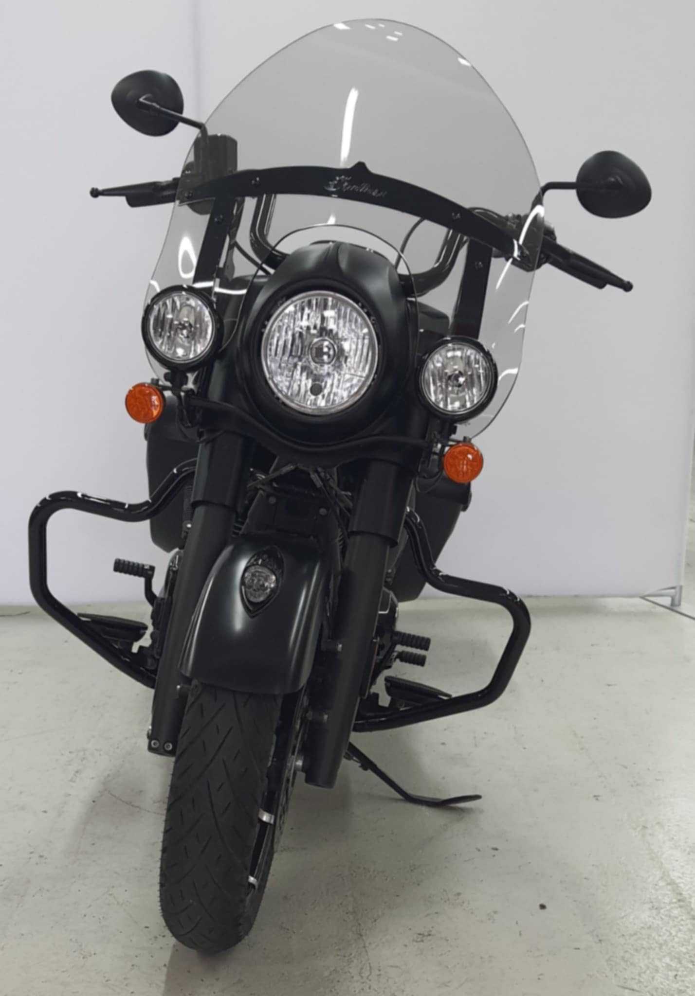 Indian SPRINGFIELD DARK HORSE THUNDER BLACK SMOKE 2021 HD vue avant