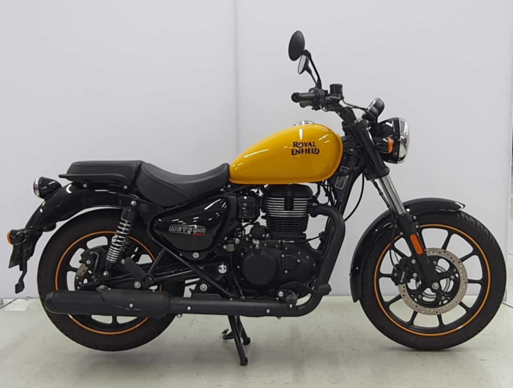 Royal Enfield METEOR 350CC FIREBALL YELLOW 2021 vue gauche