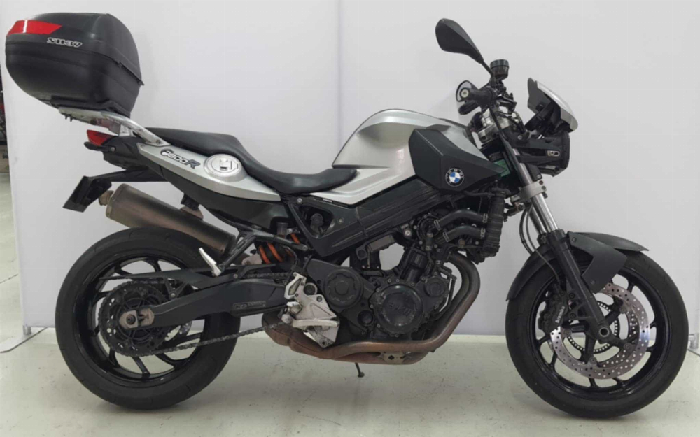 BMW F 800 R 2009 vue gauche