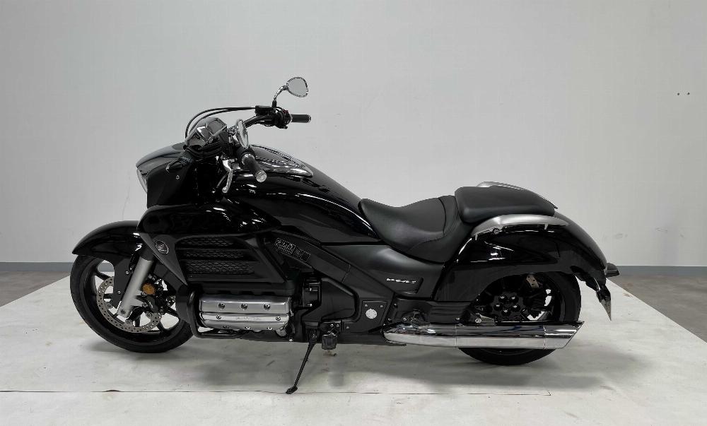 Honda GL 1800 Valkyrie F6C 2015 vue gauche