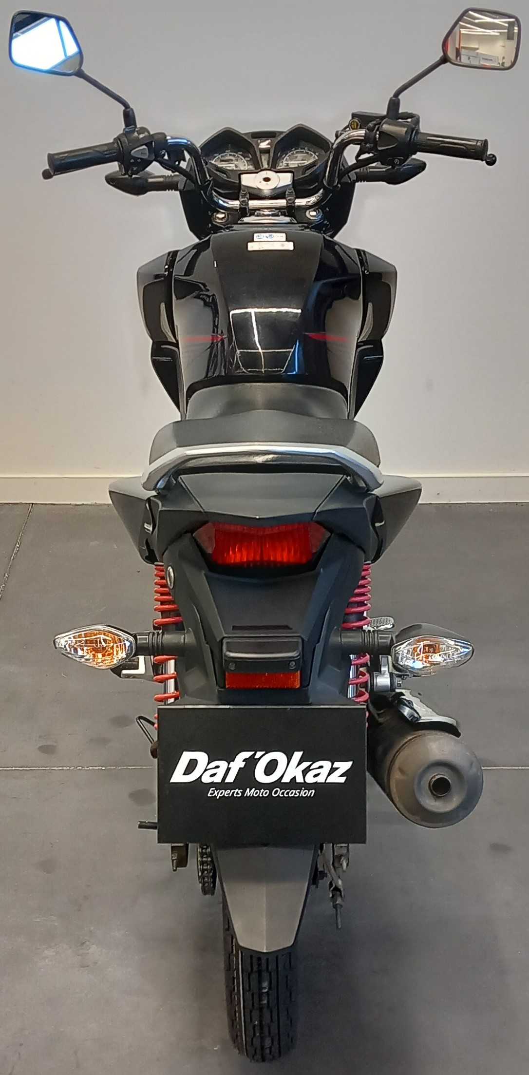 Honda CB 125 F (GLR) 2018 HD vue arrière