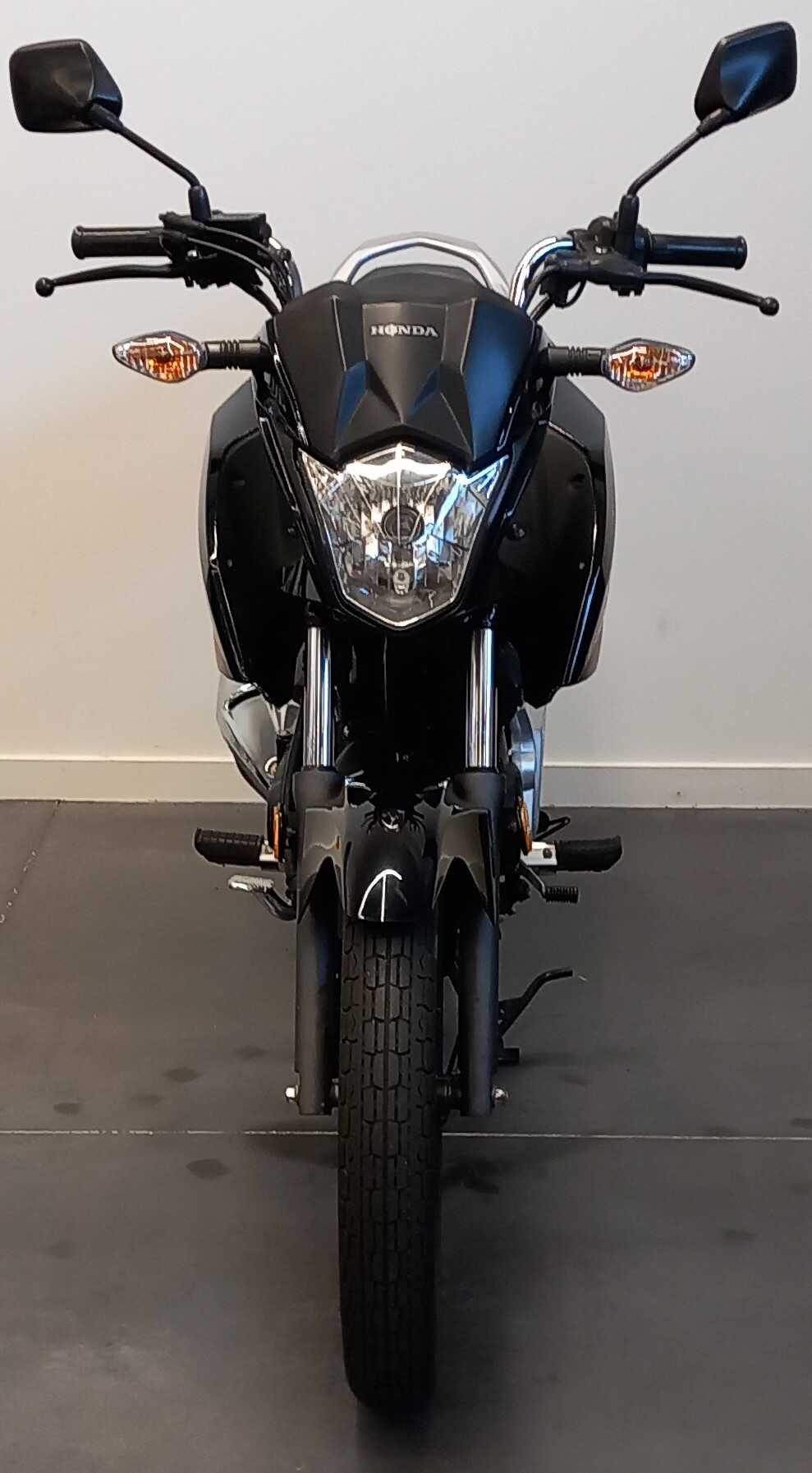 Honda CB 125 F (GLR) 2018 vue avant