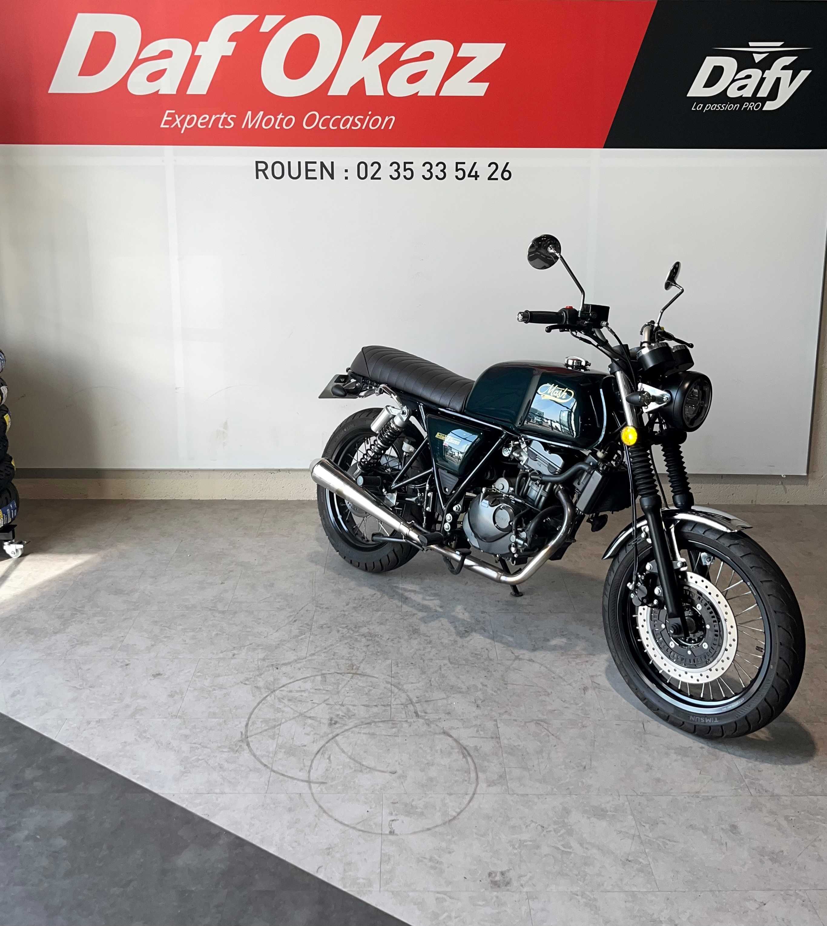 Mash BRITISH SEVEN 125 125 2023 HD vue 3/4 droite