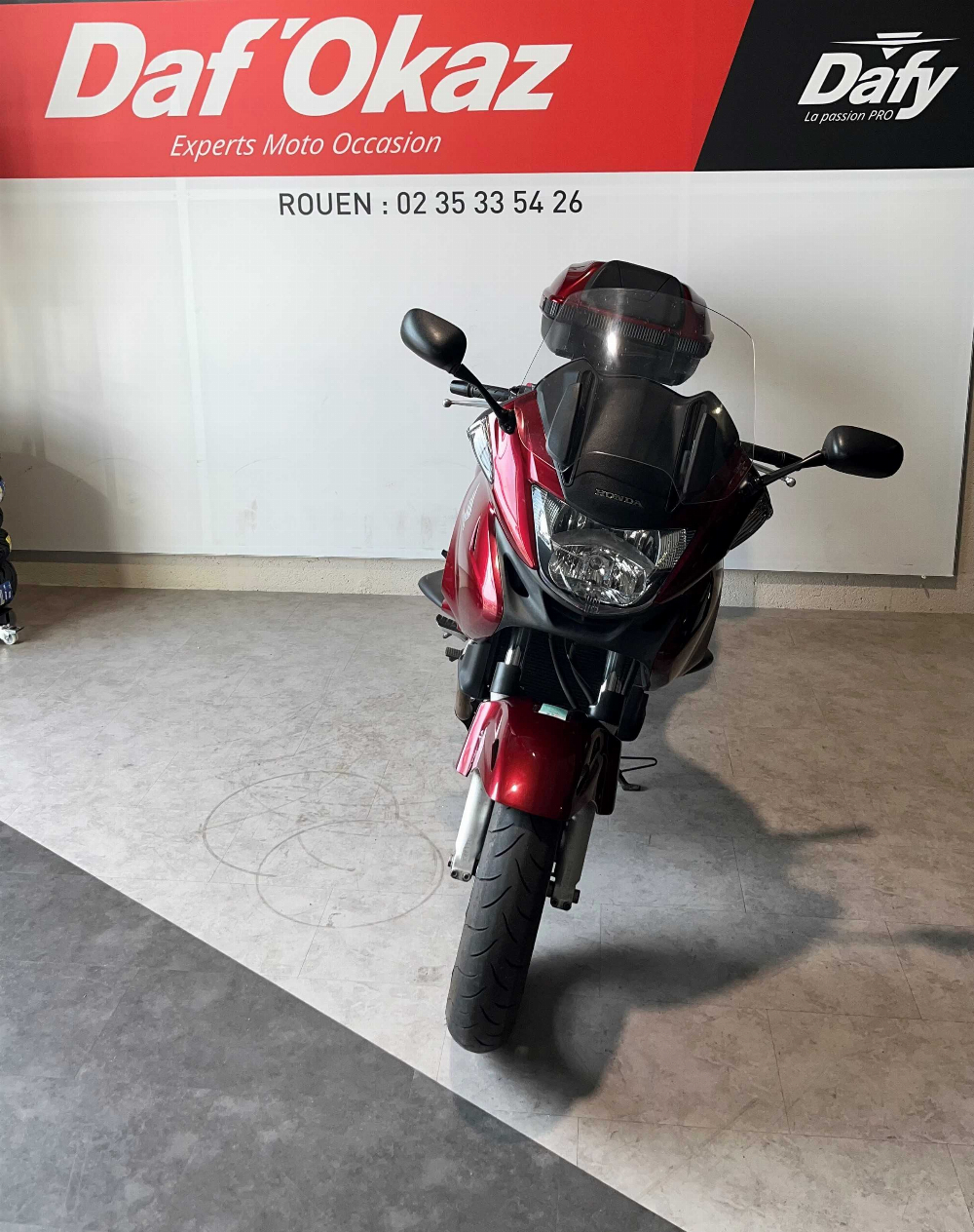 Honda NT 700 V Deauville ABS 2011 vue avant