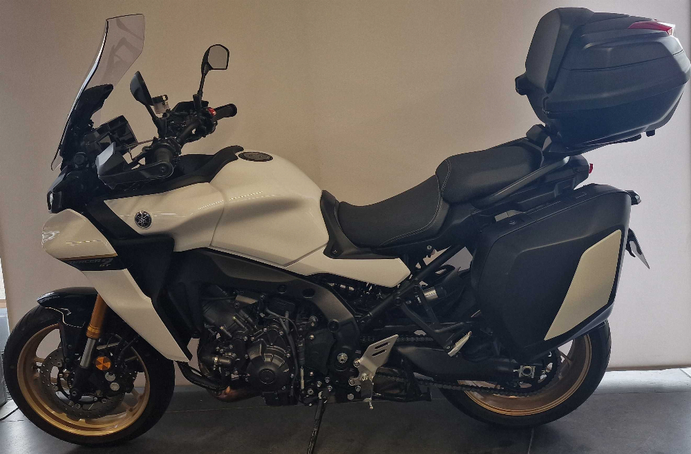 Yamaha Tracer 900 GT 2023 vue gauche