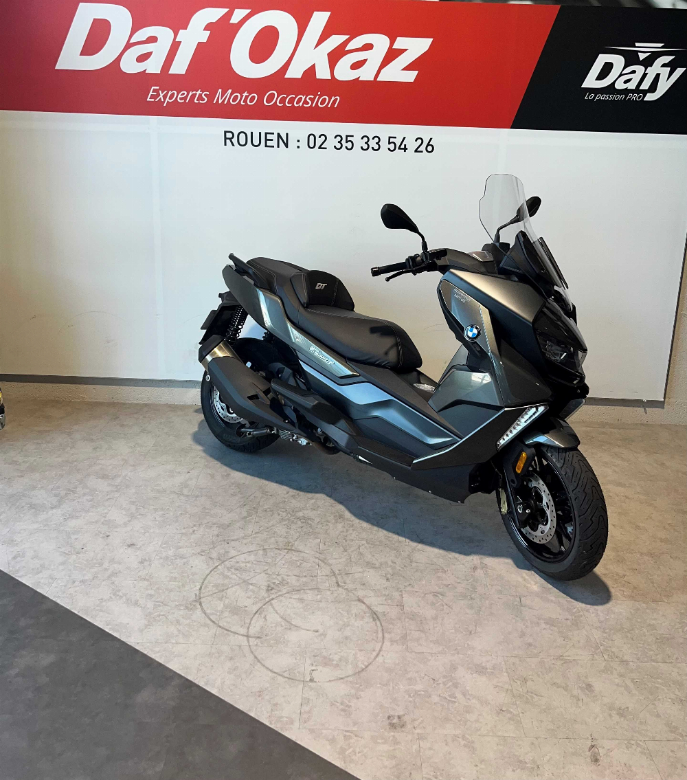 BMW C 400 GT 2023 vue 3/4 droite