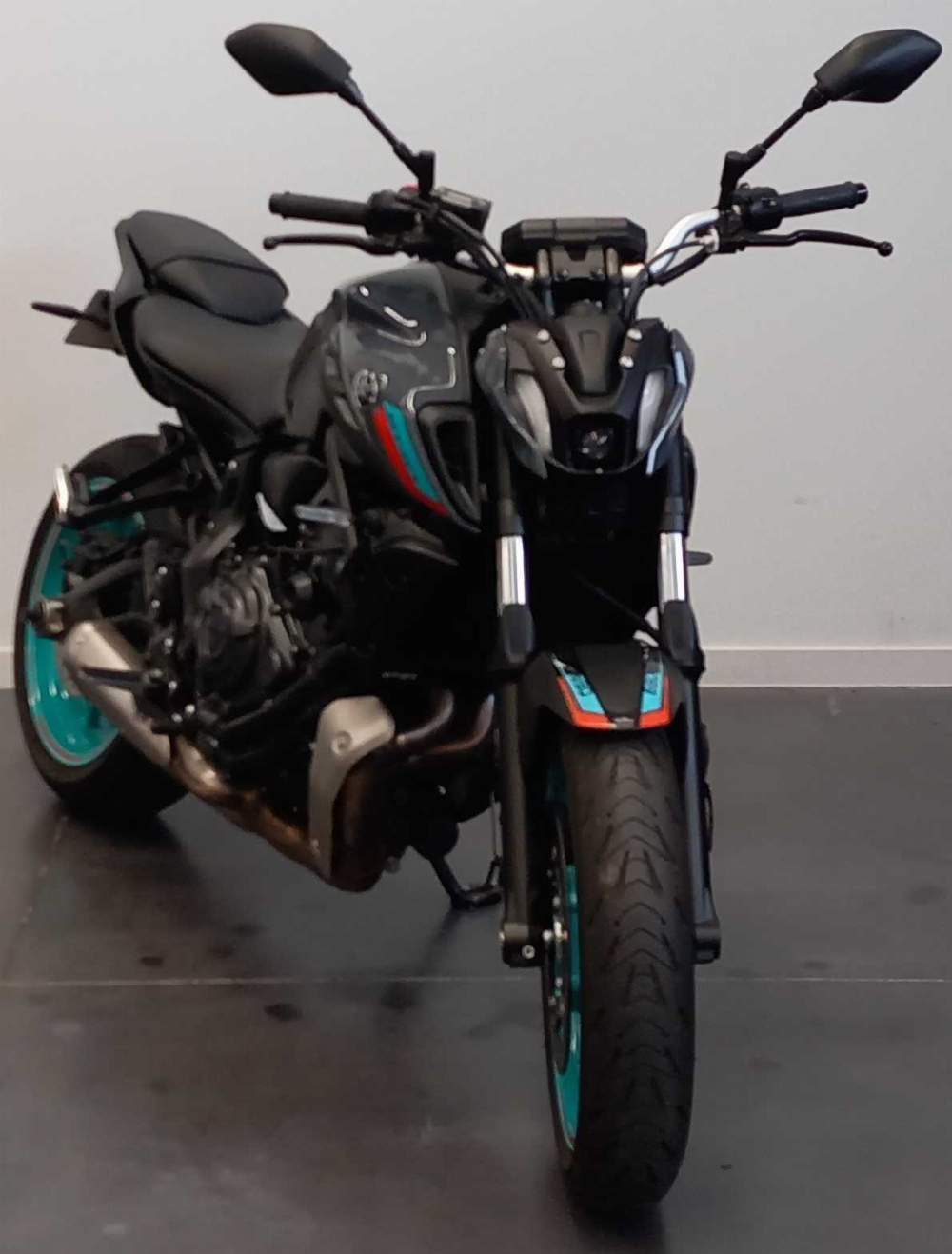 Yamaha MT-07 ABS 2021 vue 3/4 droite