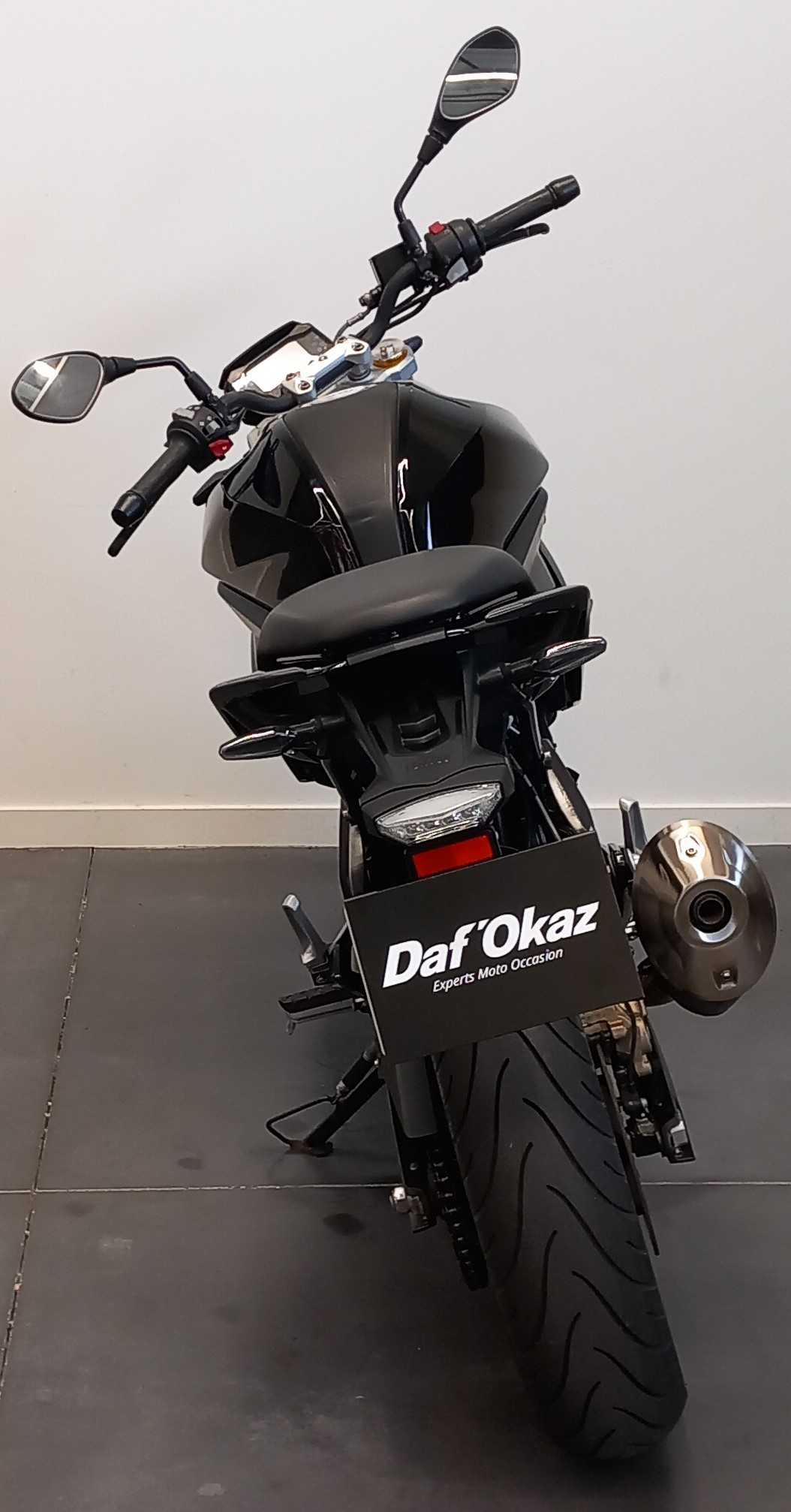 BMW G 310 R 2022 HD vue arrière
