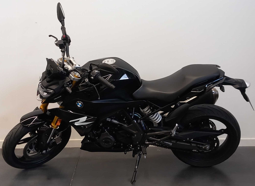 BMW G 310 R 2022 vue gauche
