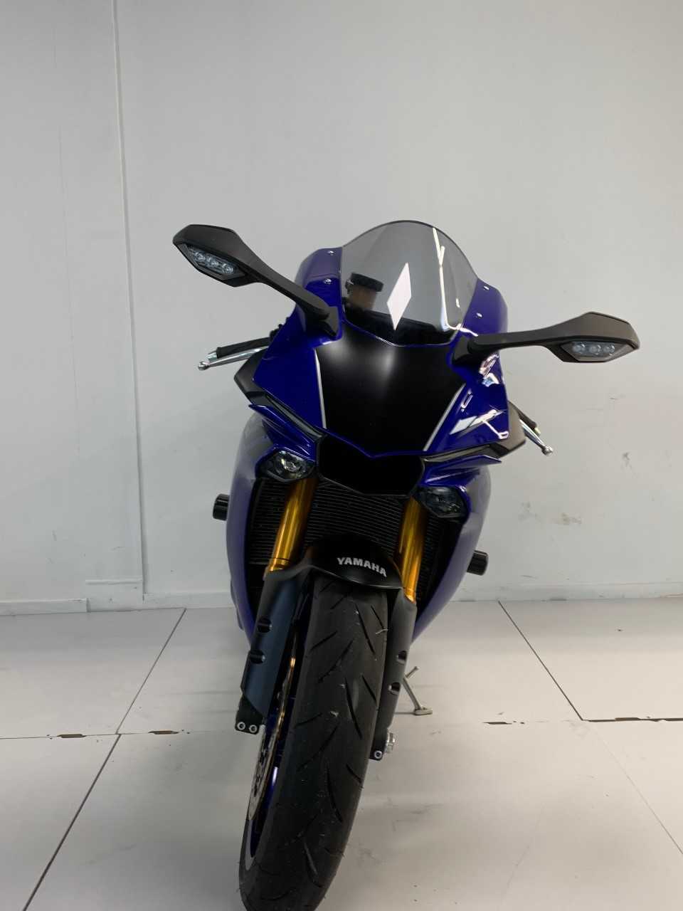 Yamaha YZF 1000 R1 M 2018 HD vue avant