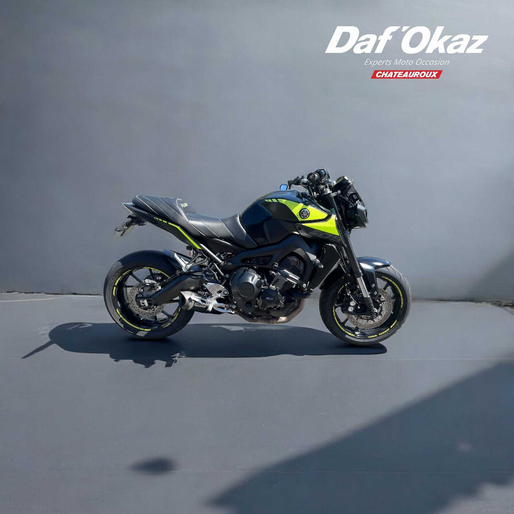 Yamaha MT-09 850 ABS 2018 vue avant