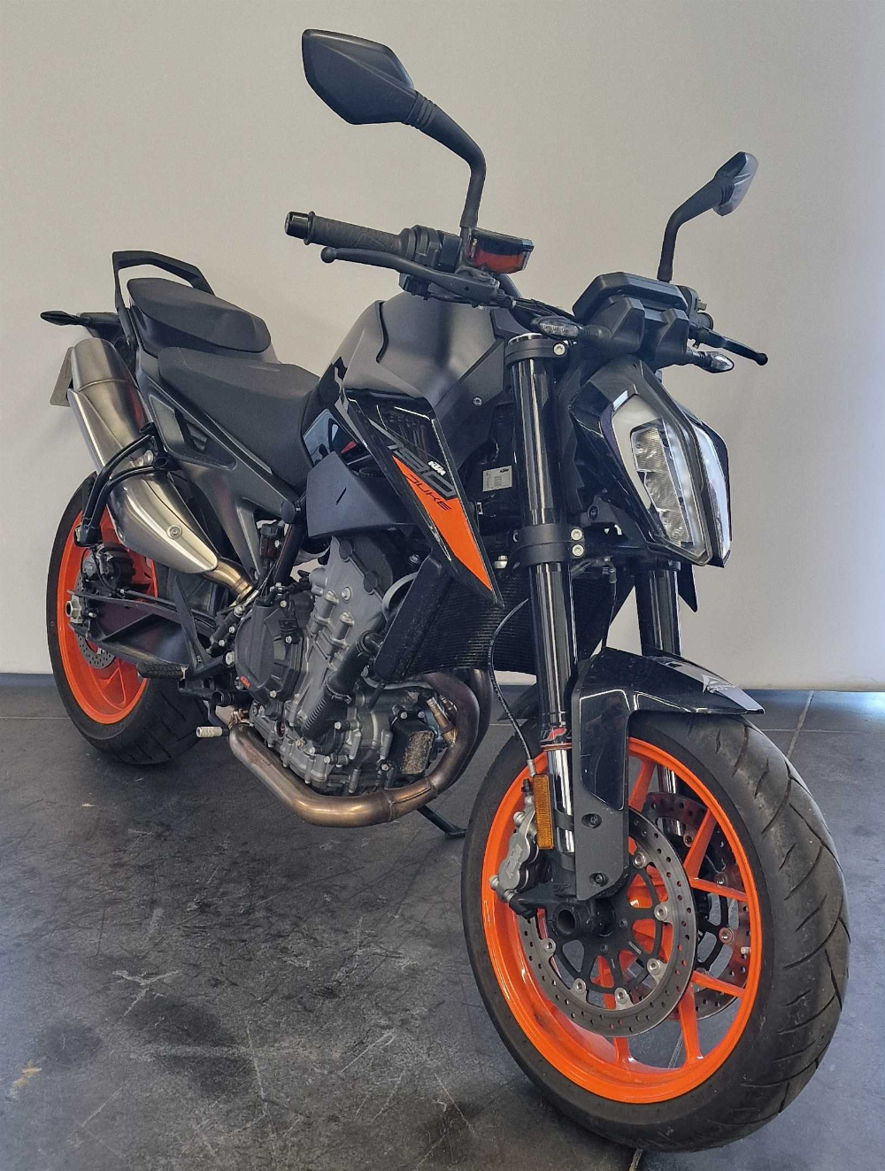 KTM 790 Duke 2020 vue 3/4 droite