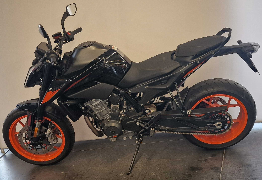 KTM 790 Duke 2020 vue gauche