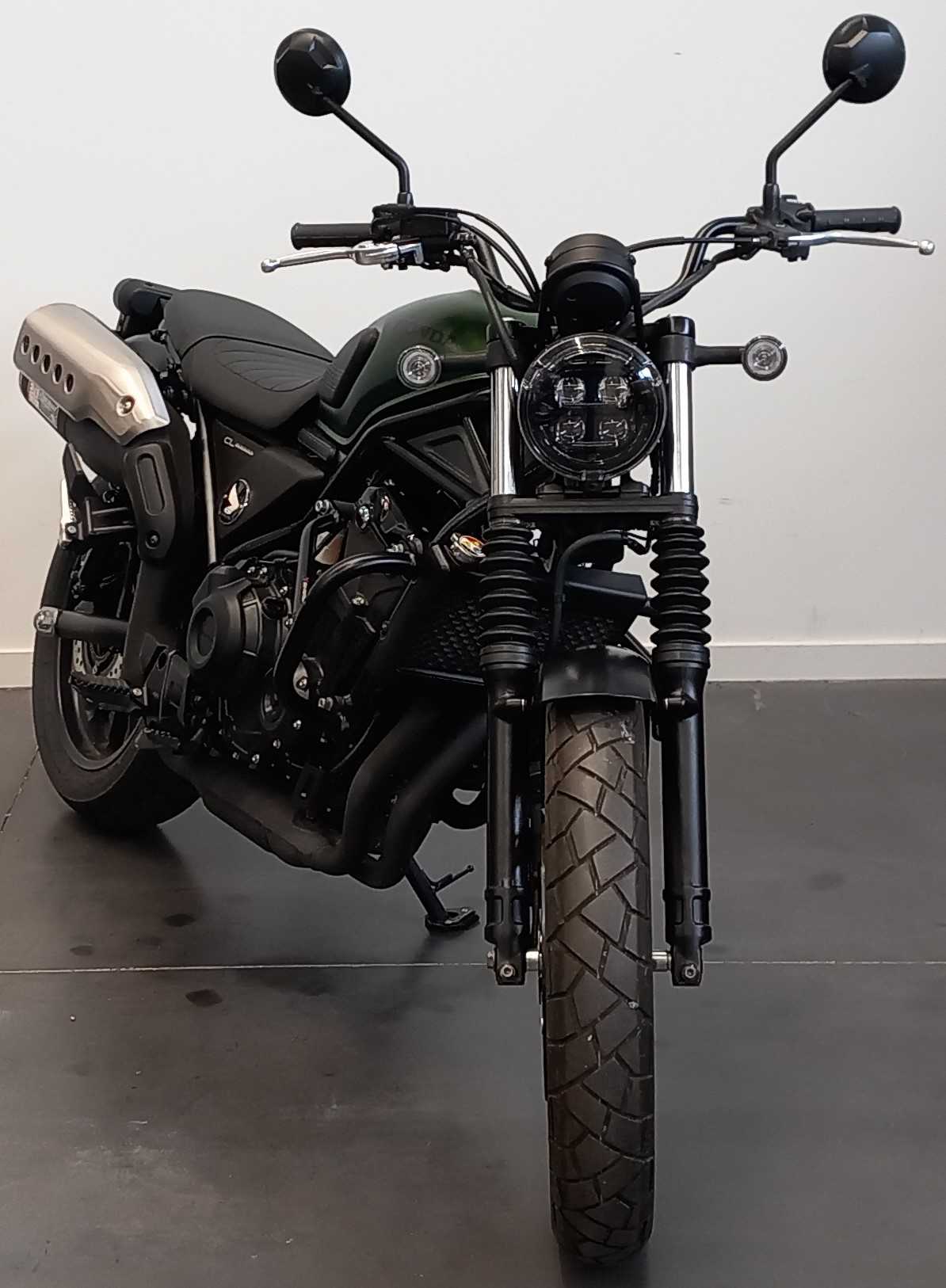 Honda CL 500 2023 HD vue 3/4 droite