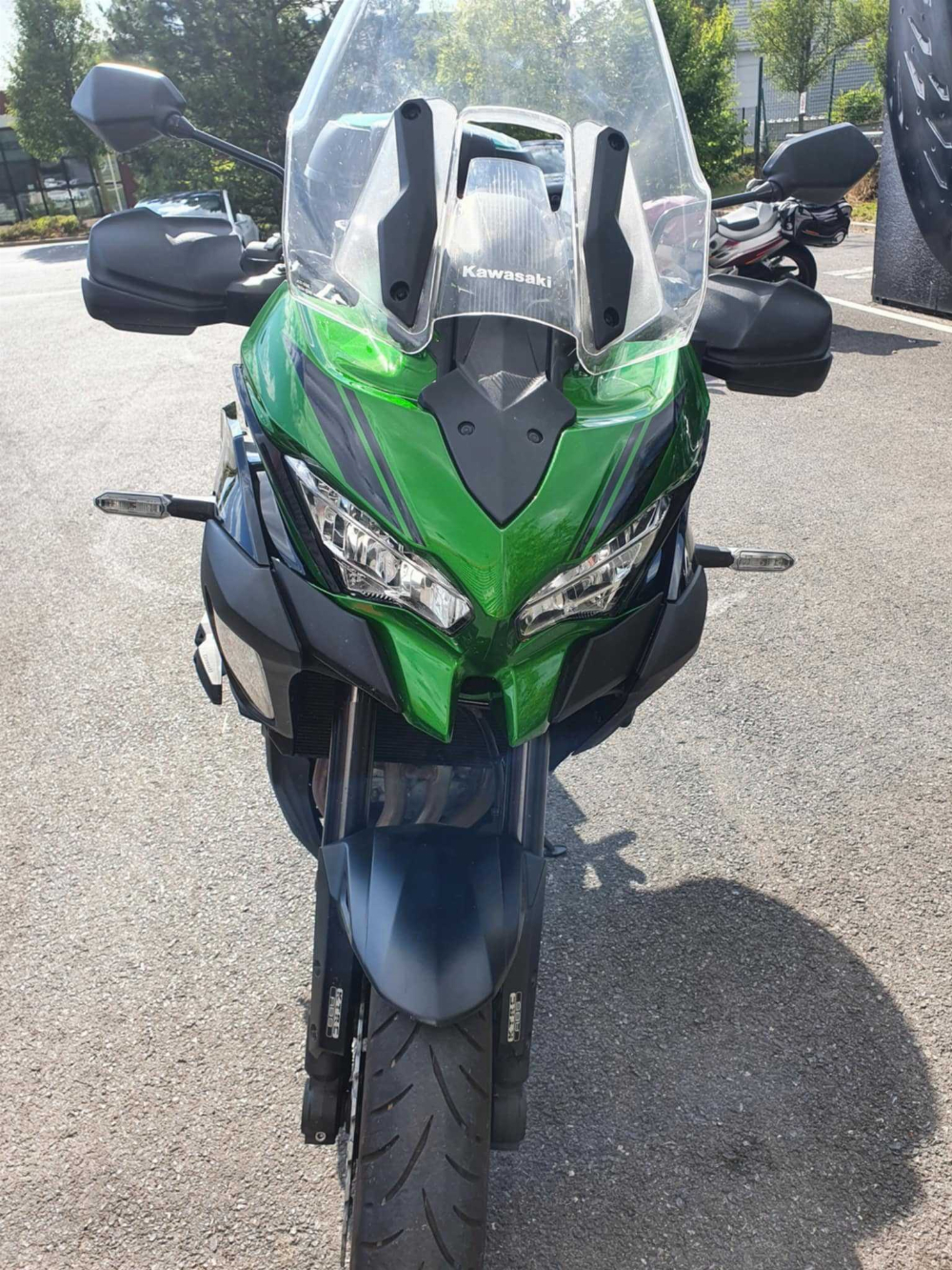 Kawasaki KLZ 1000 Versys S 2022 vue avant