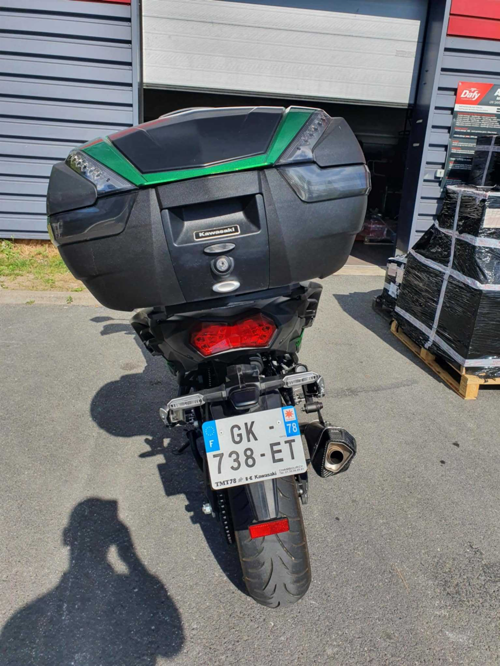 Kawasaki KLZ 1000 Versys S 2022 vue arrière