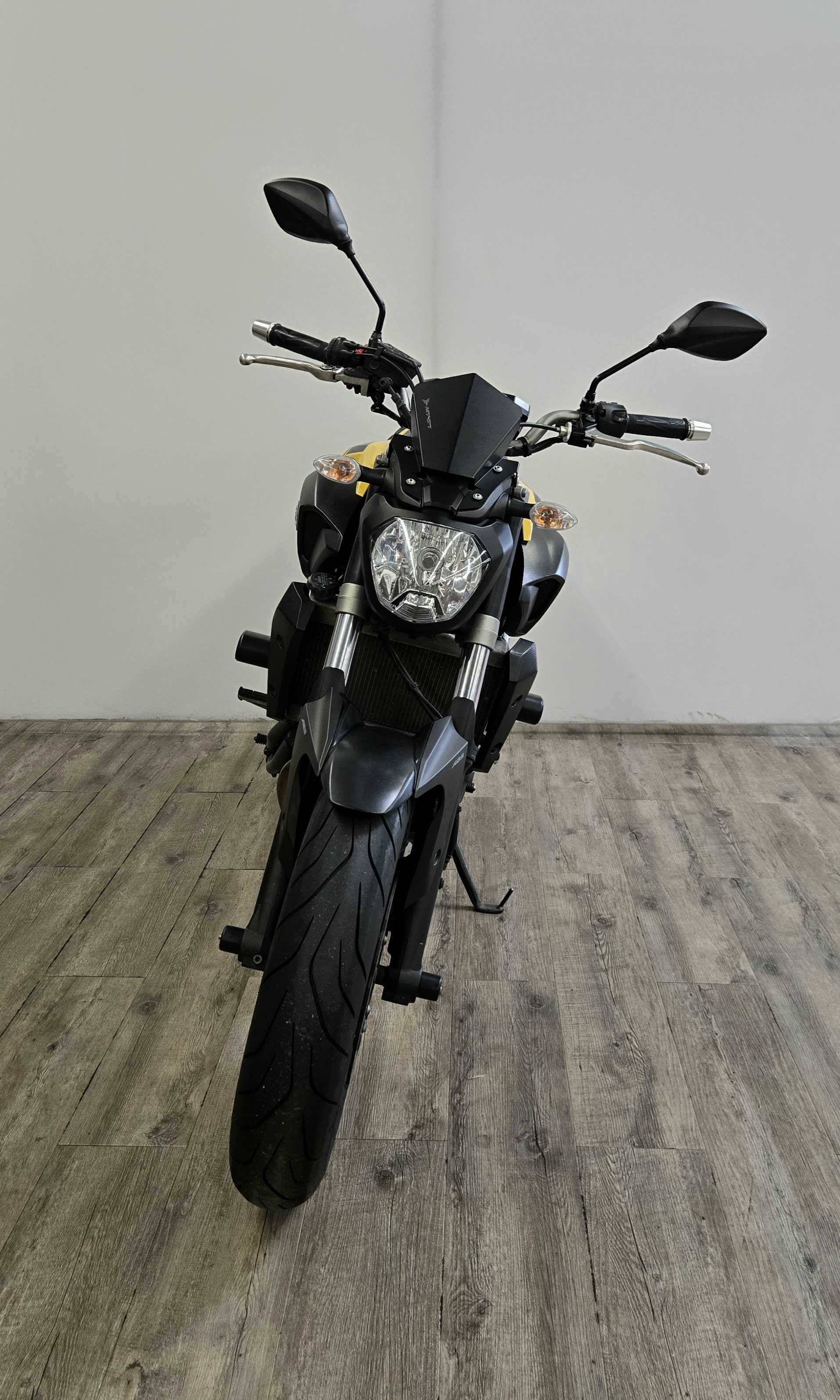 Yamaha MT-07 ABS 2015 HD vue avant