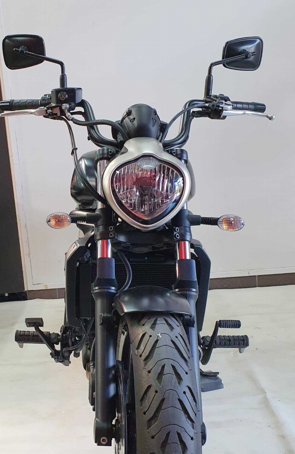 Kawasaki EN 650 Vulcan S ABS 2016 vue avant