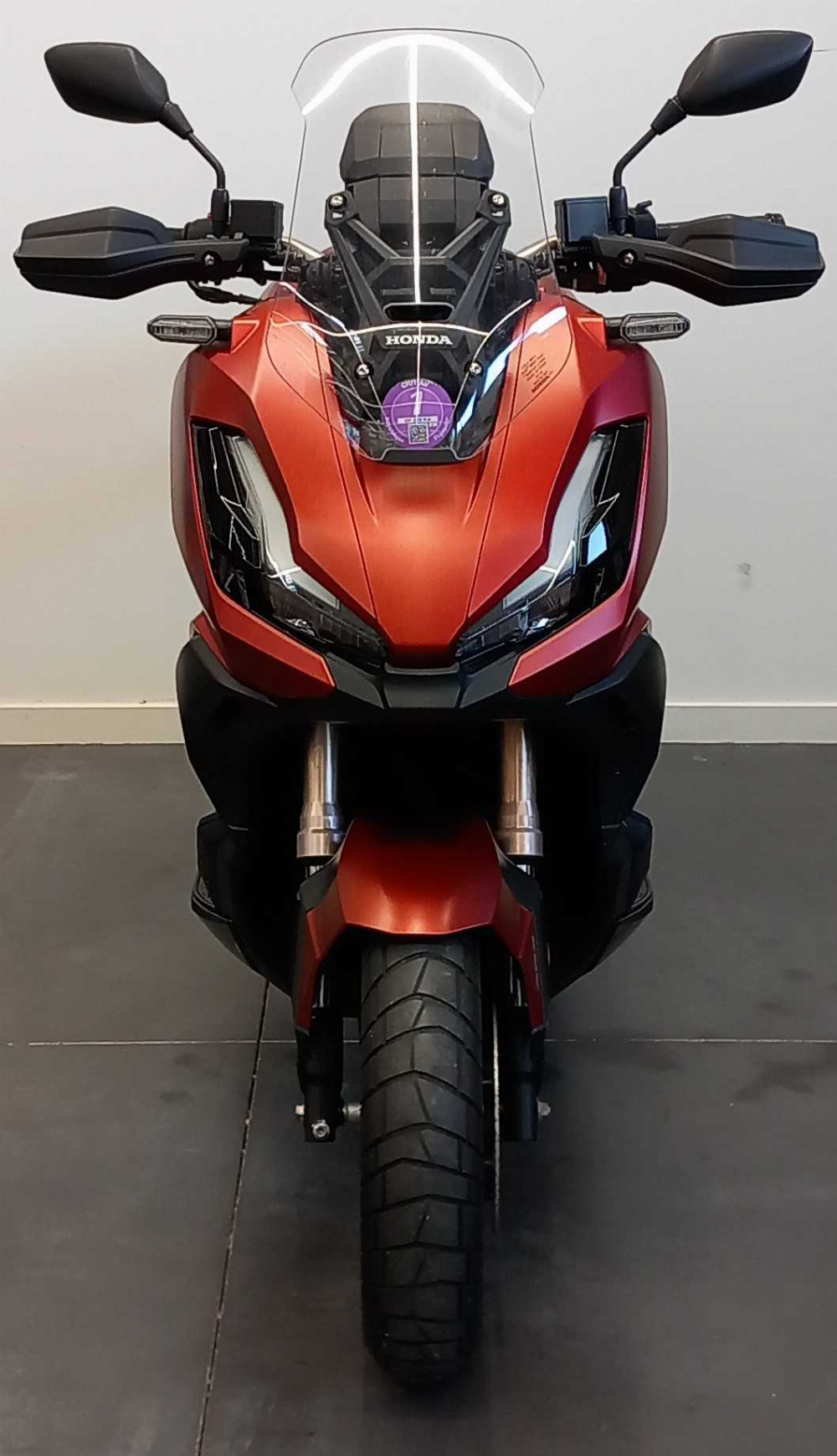 Honda ADV 350 2022 vue avant