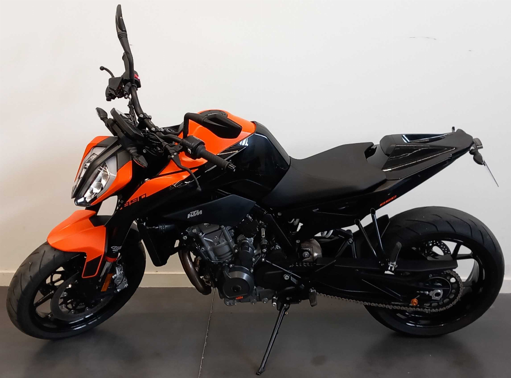 KTM 890 Duke 2021 vue gauche