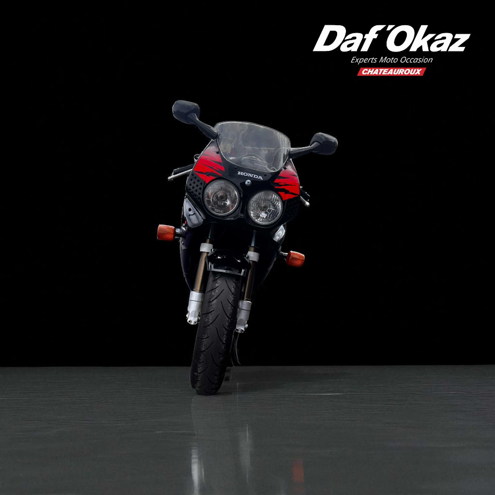 Honda CBR 900 RR Fireblade 1993 vue avant