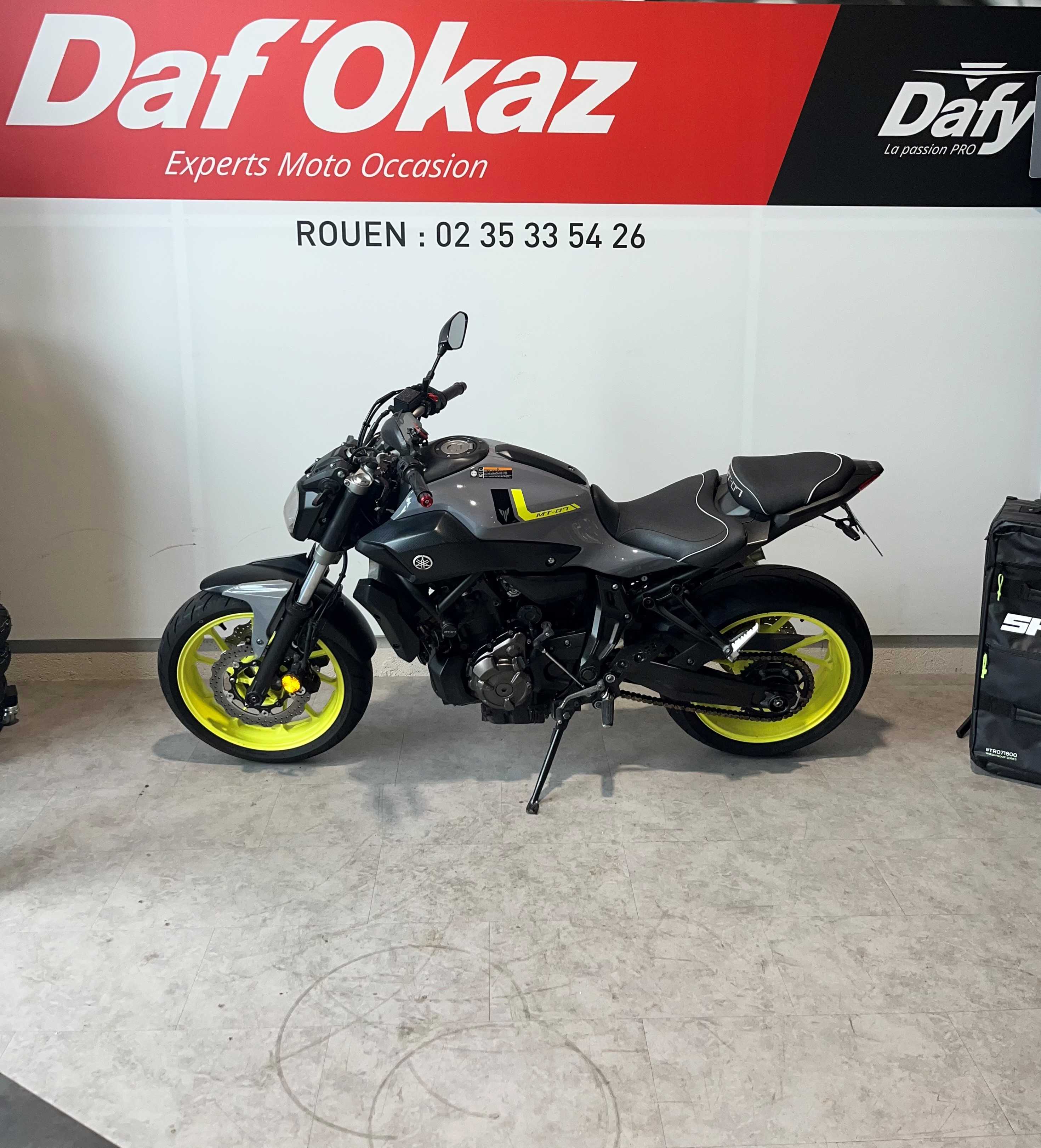 Yamaha MT-07 ABS 2017 HD vue gauche