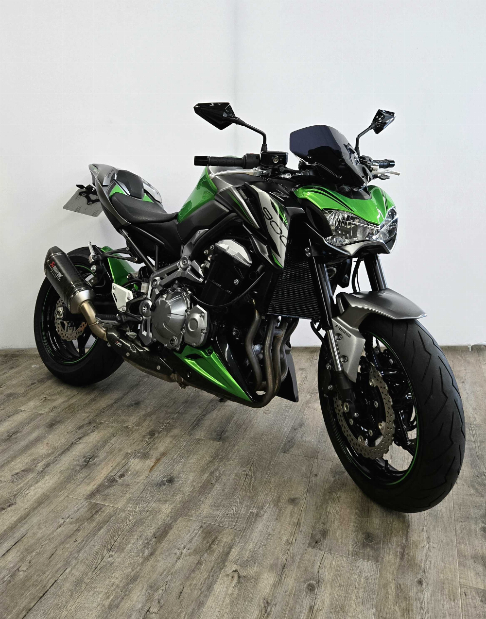 Kawasaki Z 900 2020 vue 3/4 droite