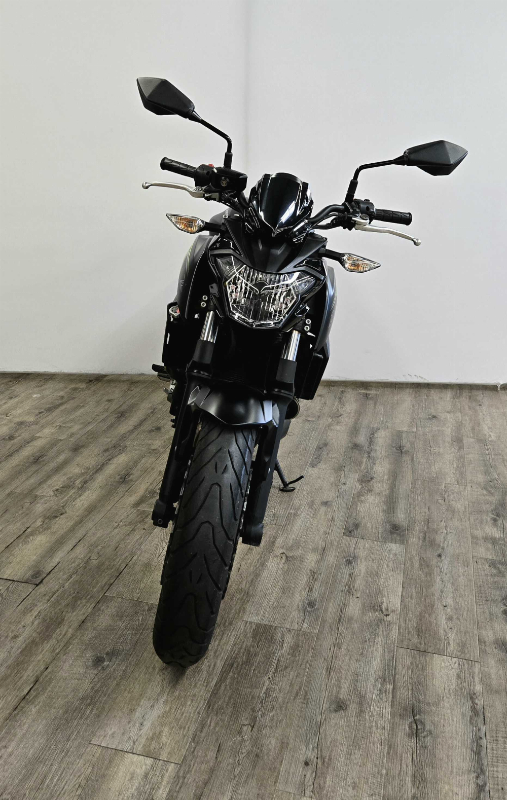 Kawasaki Z 650 2018 vue avant