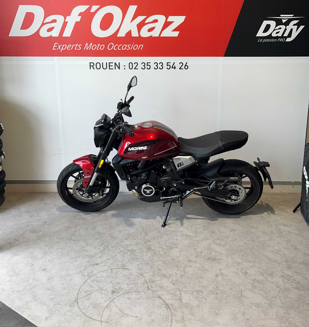Moto Morini SEIEMMEZZO 650 2024 vue gauche