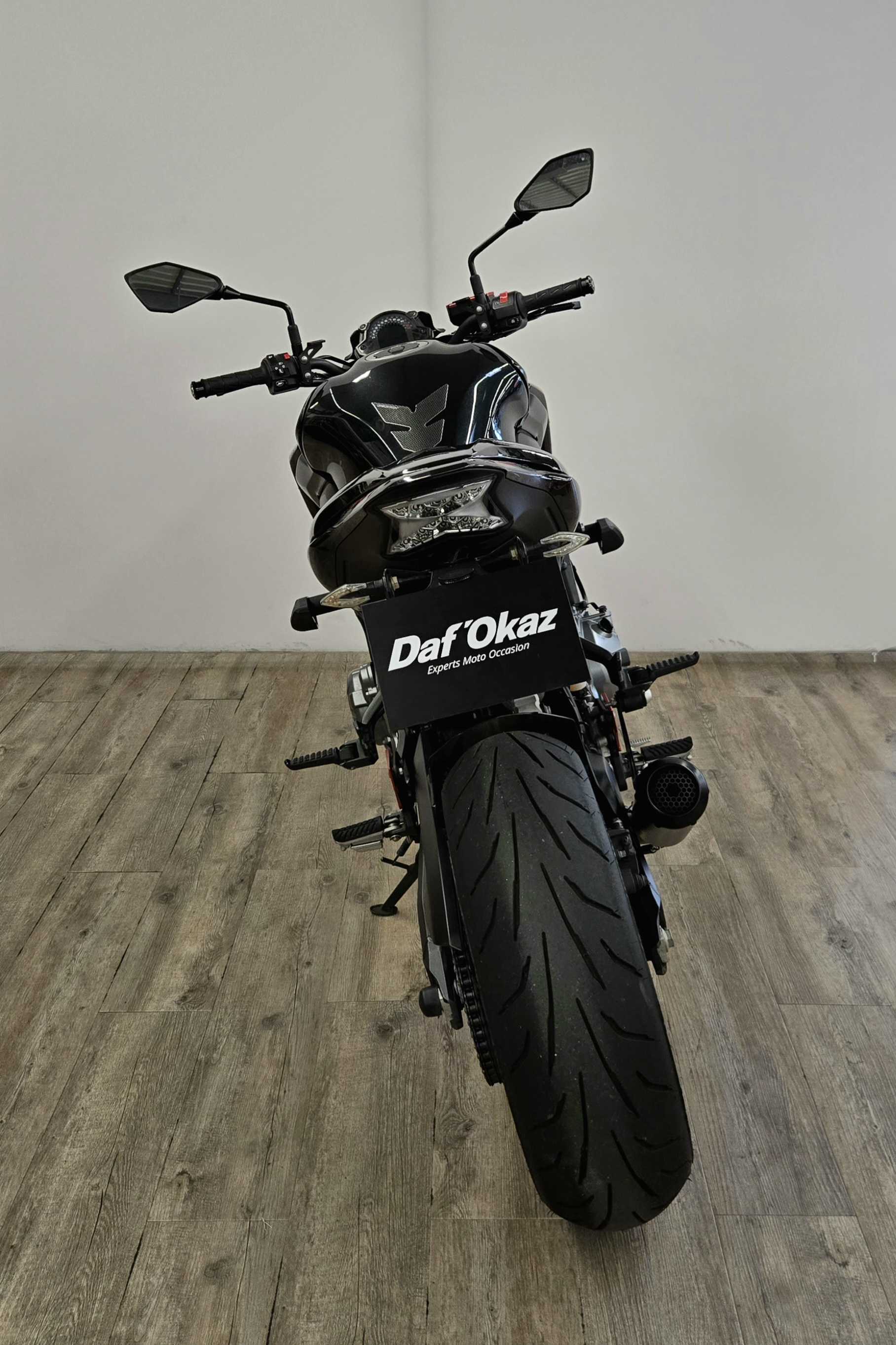 Kawasaki Z 900 2018 HD vue arrière