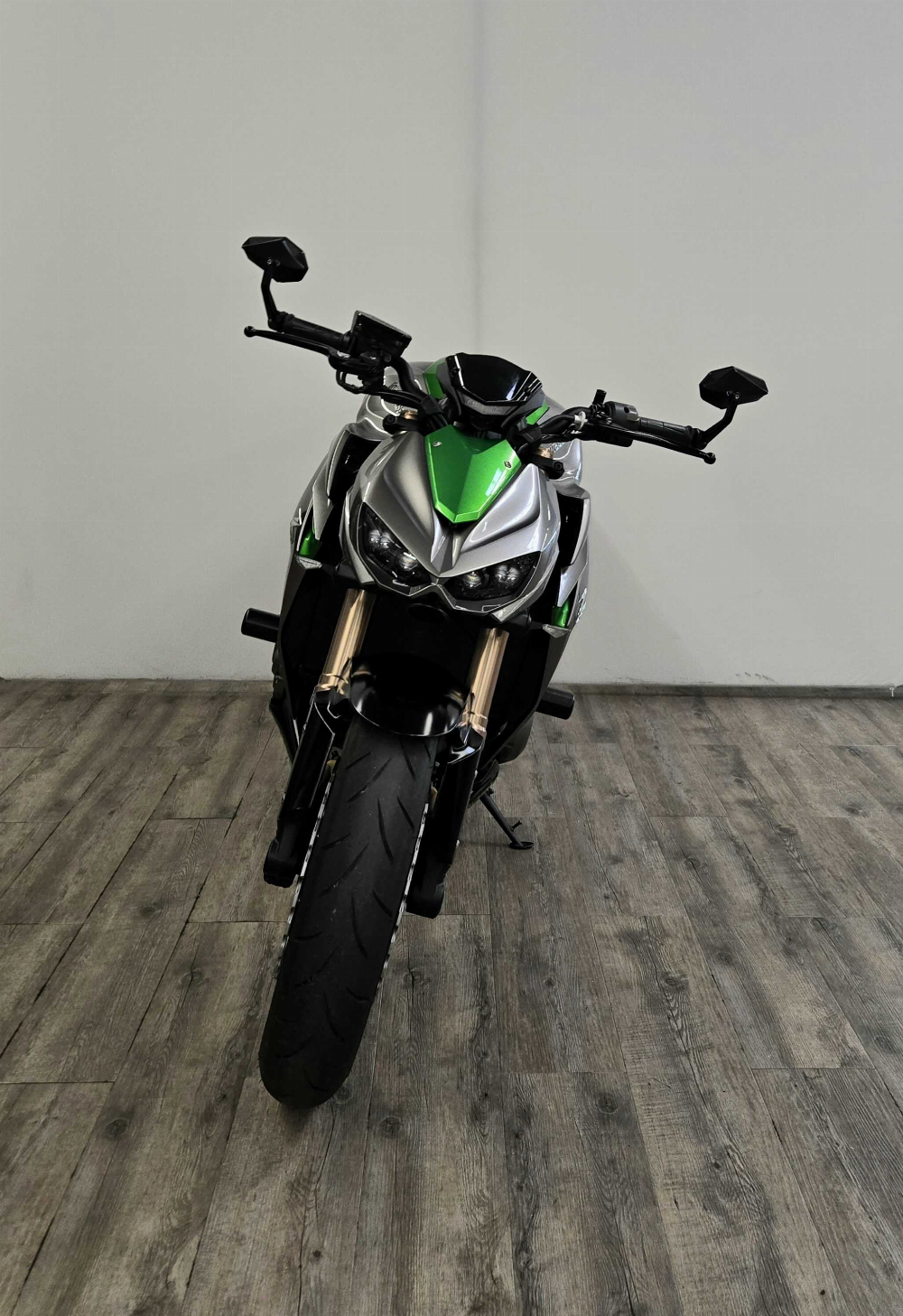 Kawasaki Z 1000 2014 vue avant