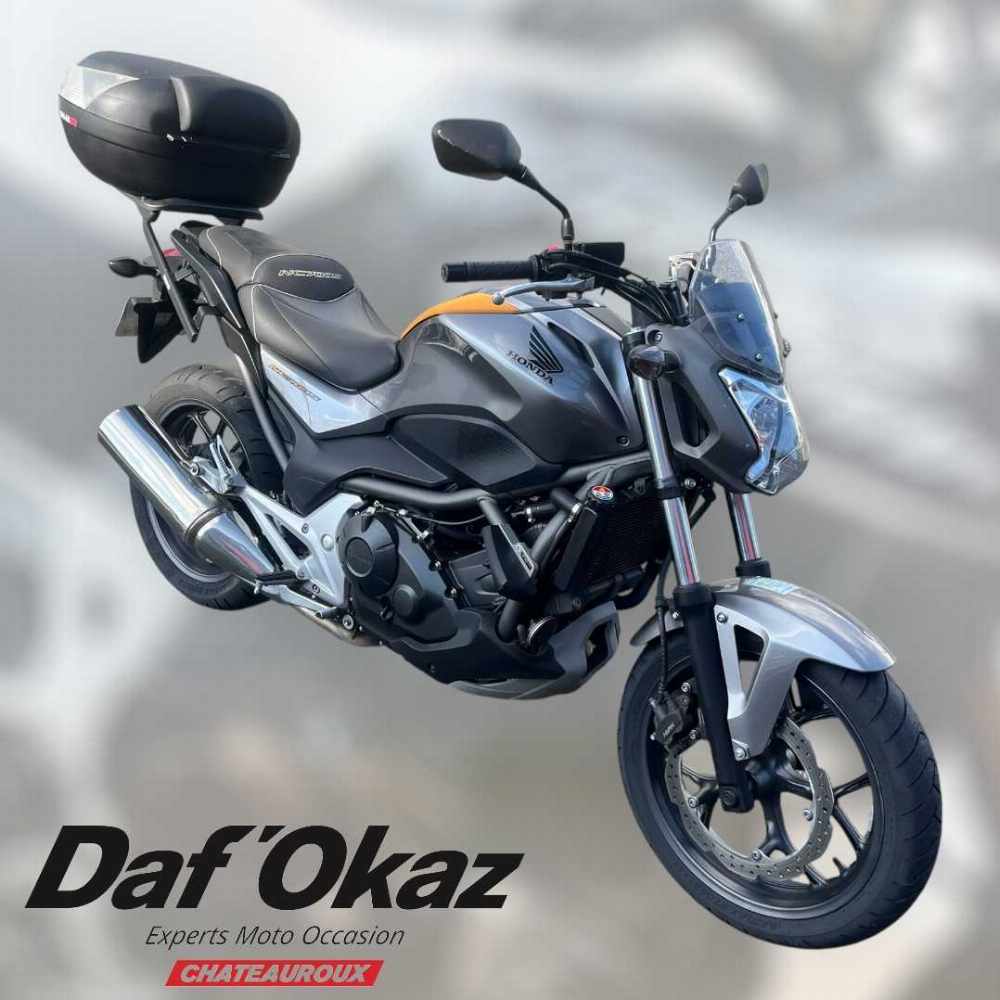 Honda NC 700 S 2012 vue 3/4 droite