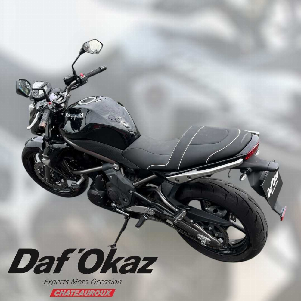 Kawasaki ER-6 N 2010 vue gauche