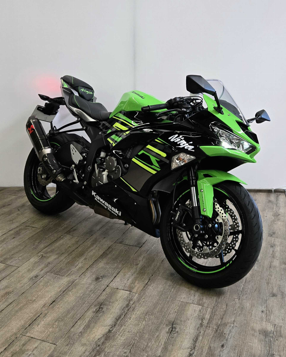 Kawasaki ZX-6R 636 Ninja 2019 vue 3/4 droite