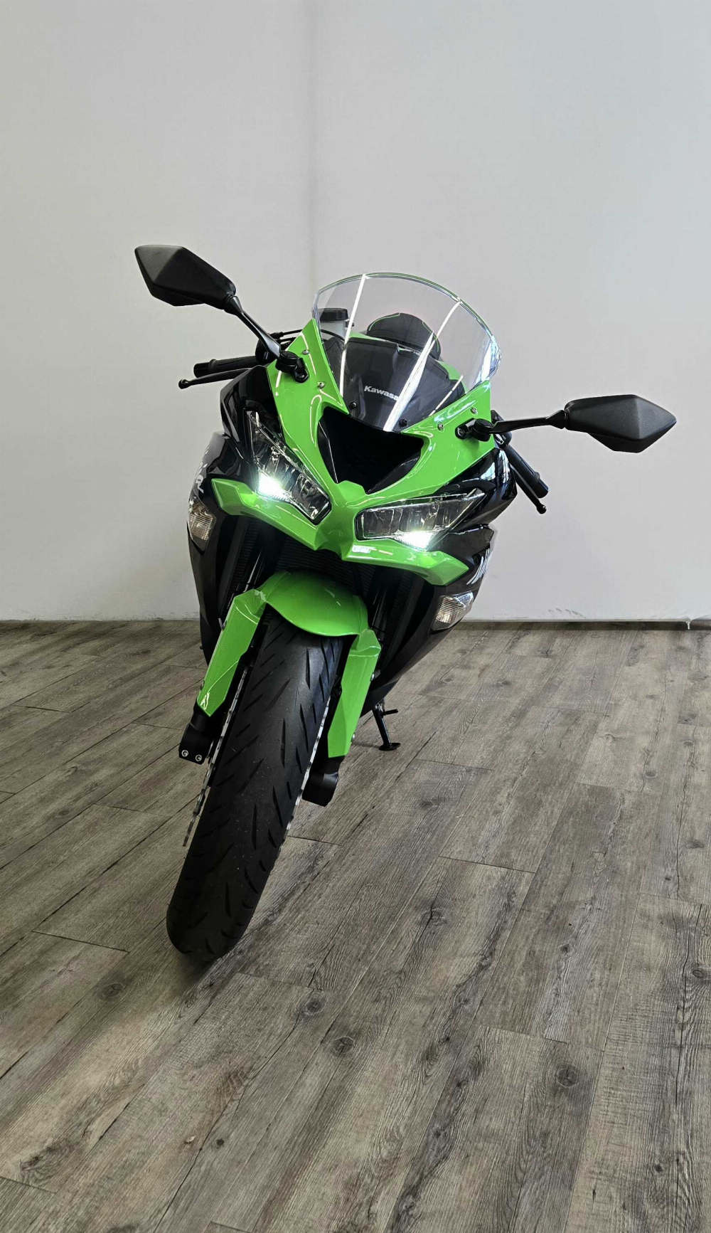 Kawasaki ZX-6R 636 Ninja 2019 vue avant