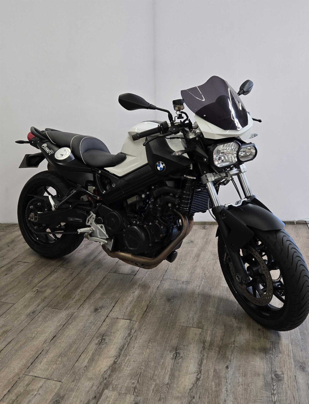 BMW F 800 R 2012 vue 3/4 droite