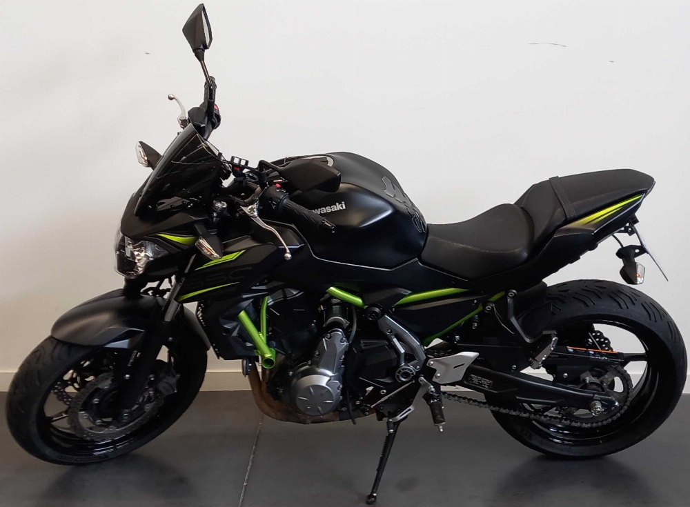 Kawasaki Z 650 2019 vue gauche