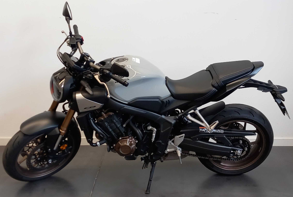 Honda CB 650 R E-CLUTCH 2024 vue gauche