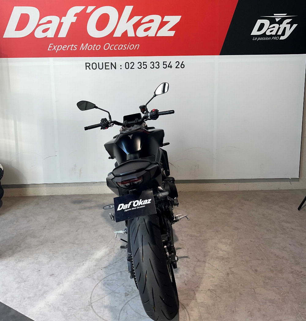 Yamaha MT 09 S BOITE AUTO 2024 vue arrière