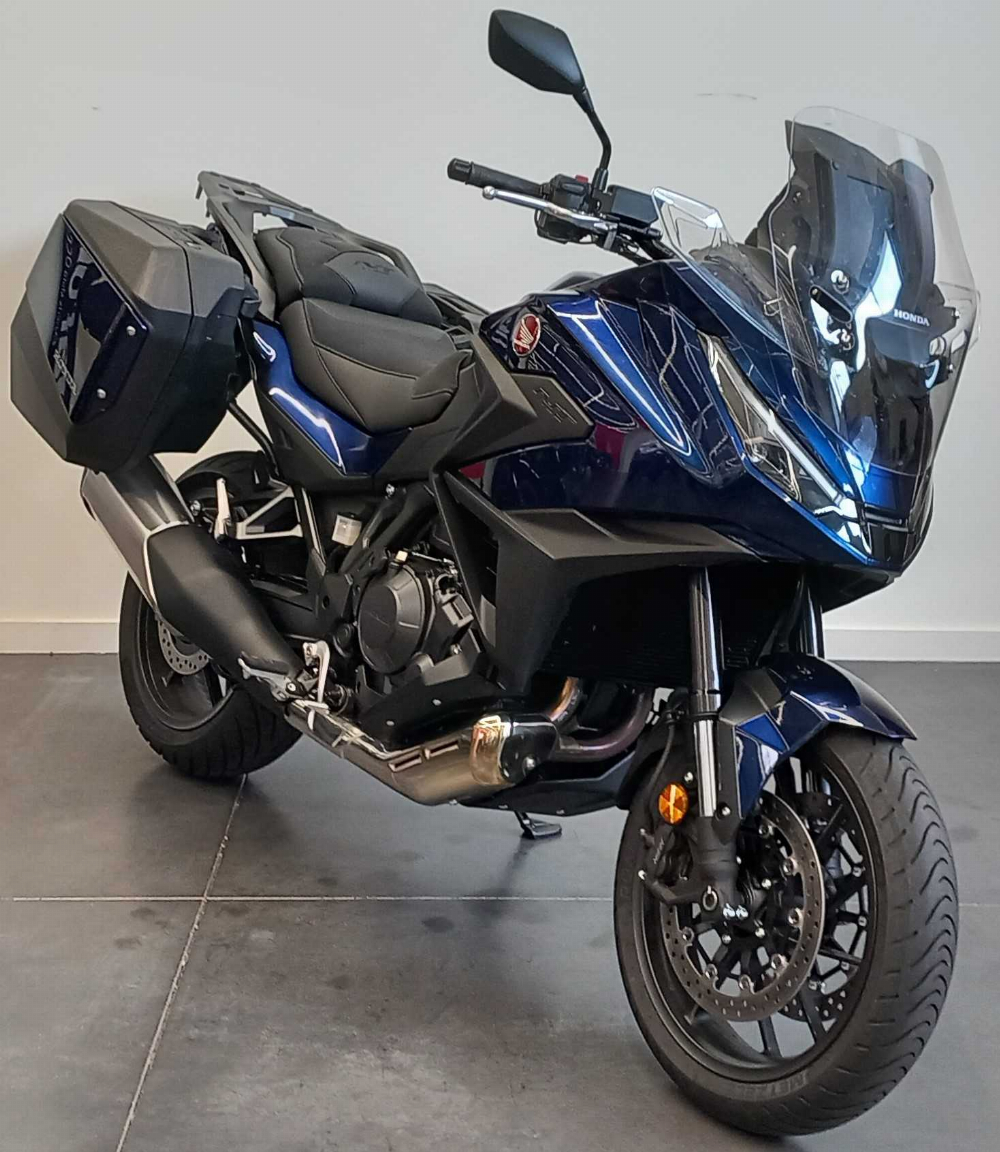 Honda NT 1100 2024 vue 3/4 droite