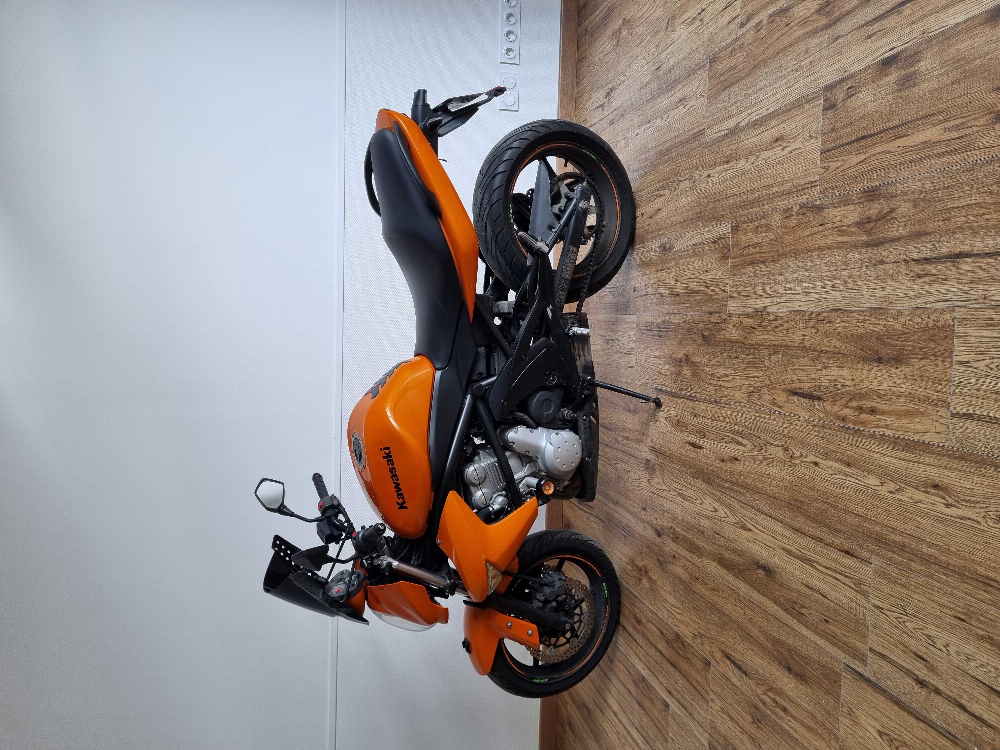Kawasaki ER-6 N 2008 vue gauche