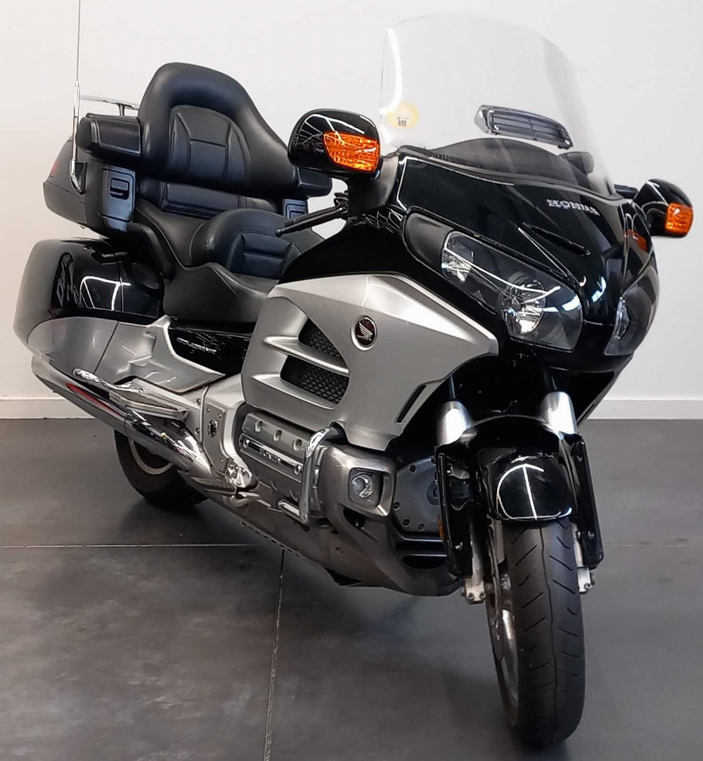 Honda GL 1800 Goldwing 2013 vue 3/4 droite