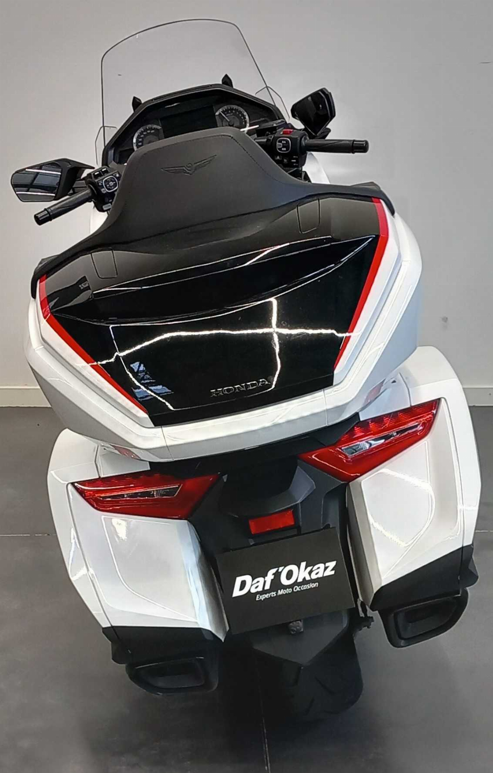Honda GL 1800 Goldwing Touring DCT 2024 vue arrière
