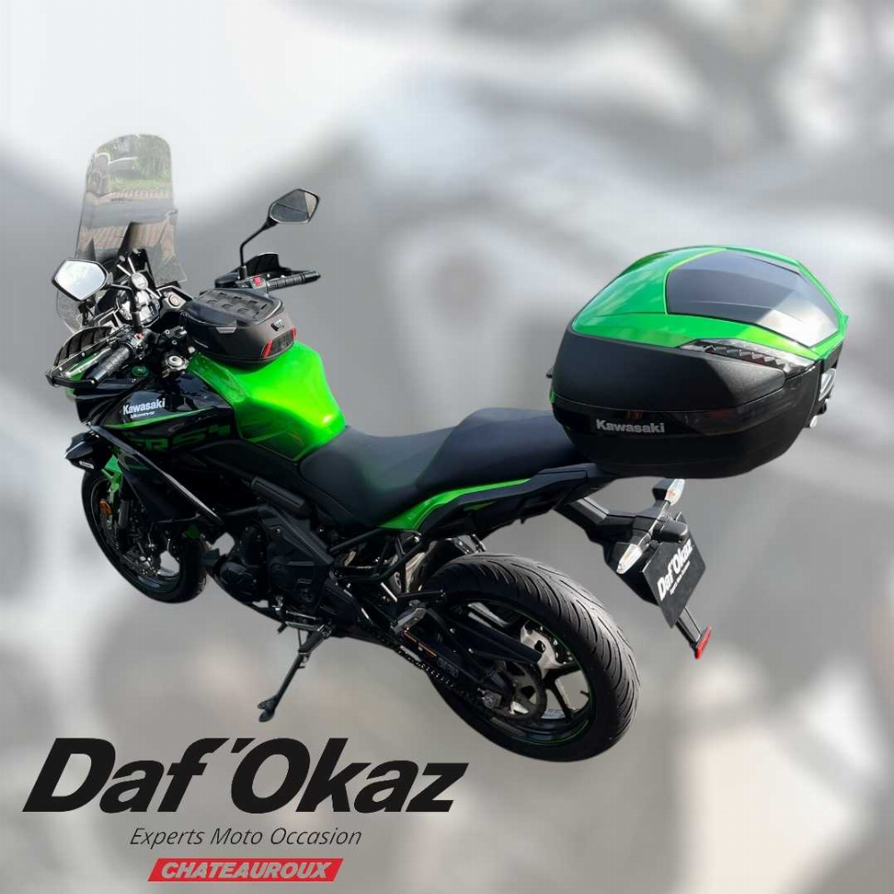 Kawasaki KLE 650 Versys Tourer 2017 vue gauche