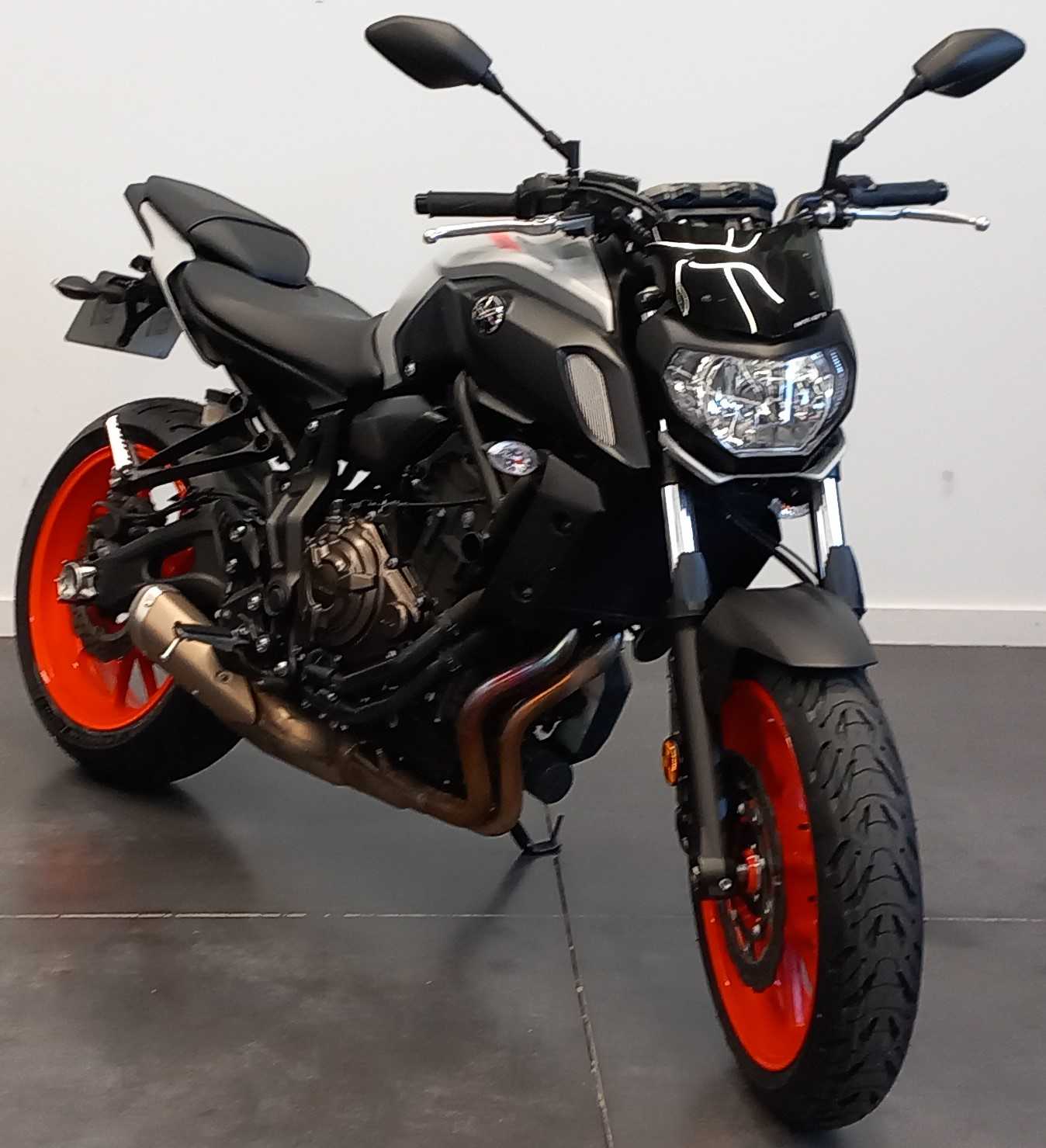 Yamaha MT-07 ABS (35KW) 2020 HD vue 3/4 droite