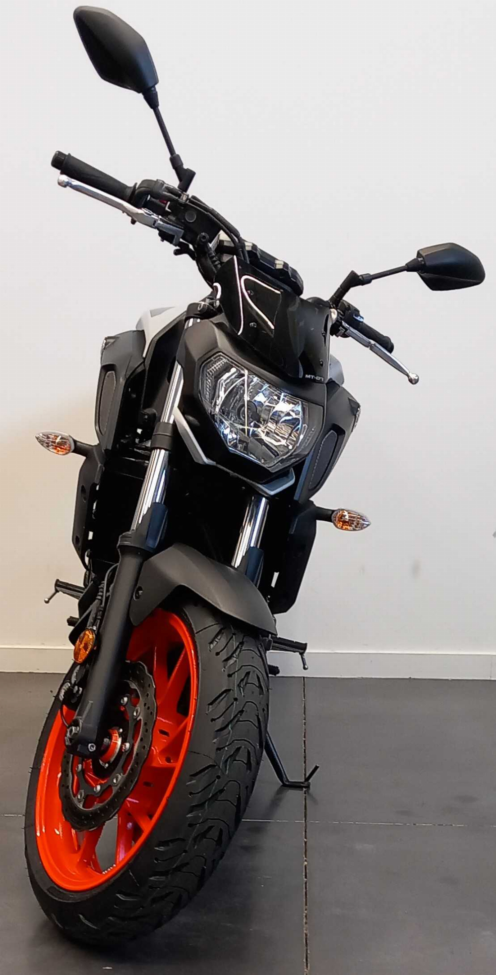 Yamaha MT-07 ABS (35KW) 2020 vue avant