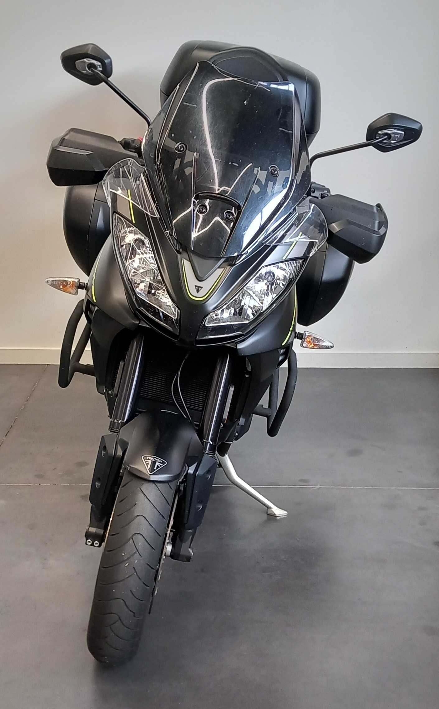 Triumph 1050 Tiger Sport 2017 HD vue avant