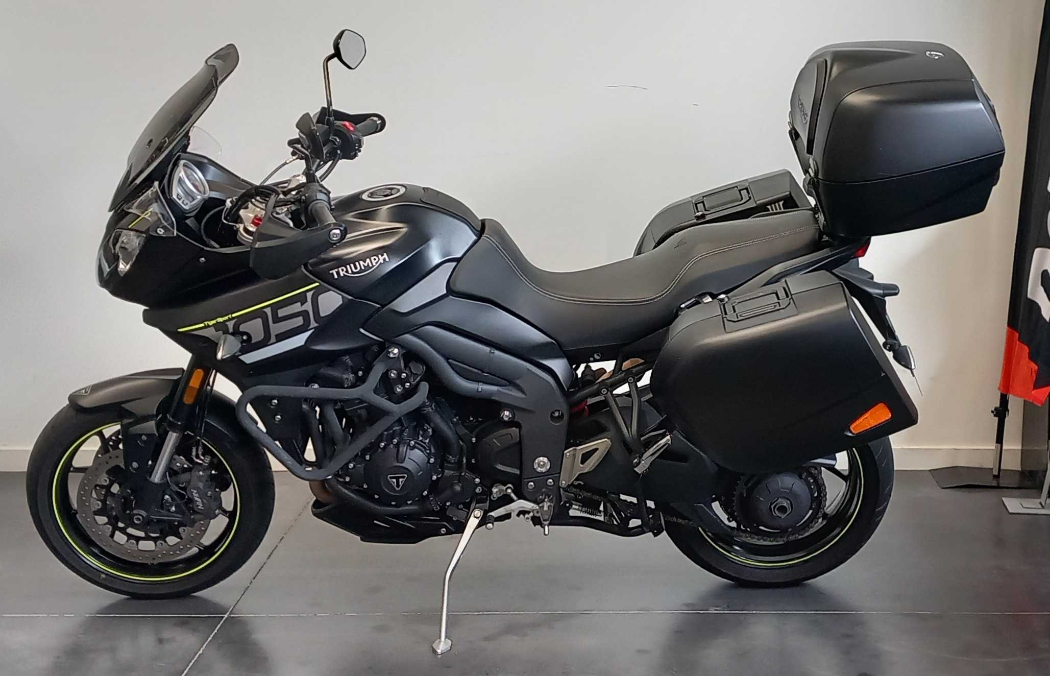 Triumph 1050 Tiger Sport 2017 HD vue gauche