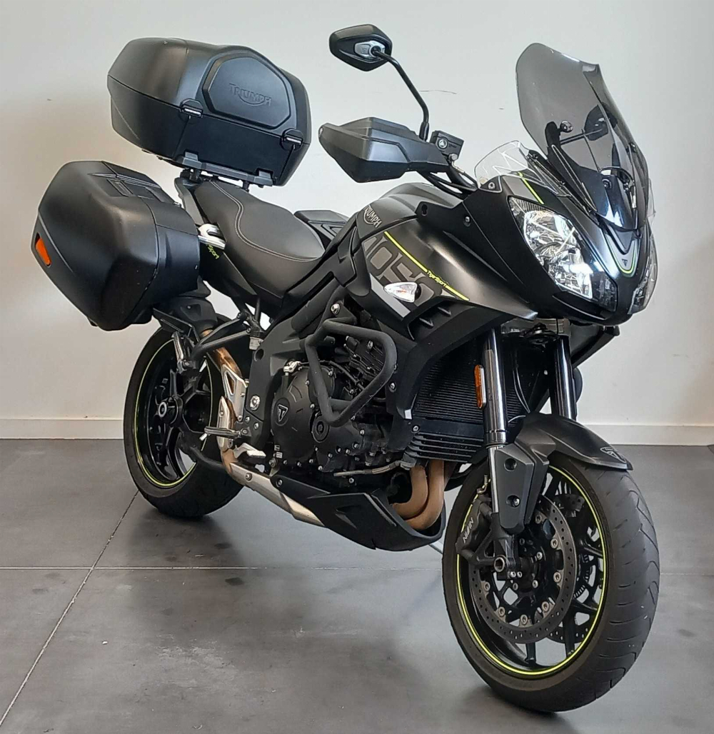Triumph 1050 Tiger Sport 2017 vue 3/4 droite