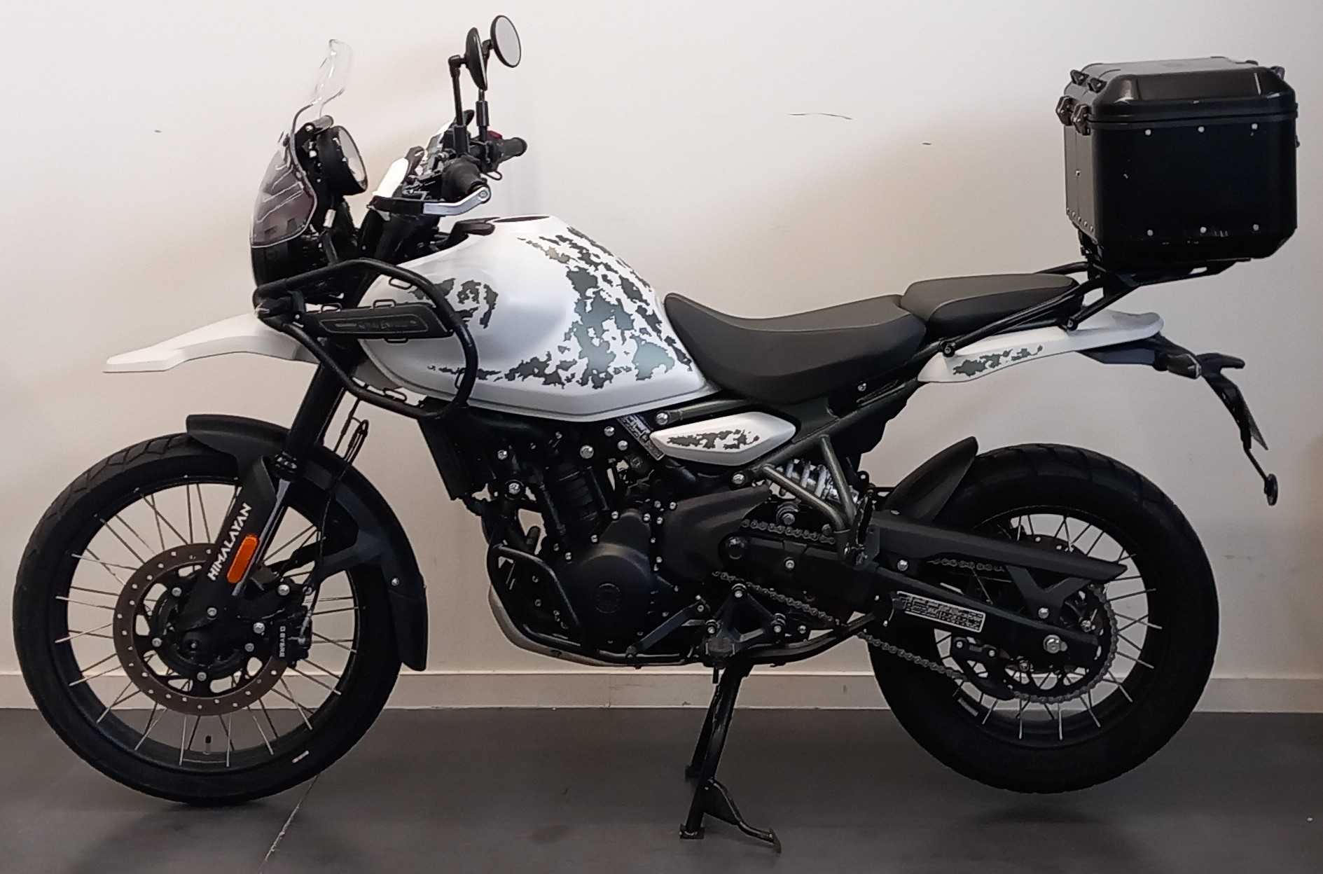Royal Enfield HIMALAYAN 450 2024 HD vue gauche